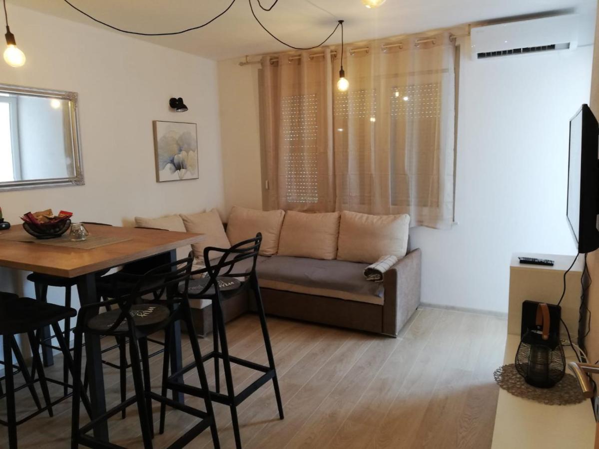 Apartman Morean Leilighet Šibenik Eksteriør bilde